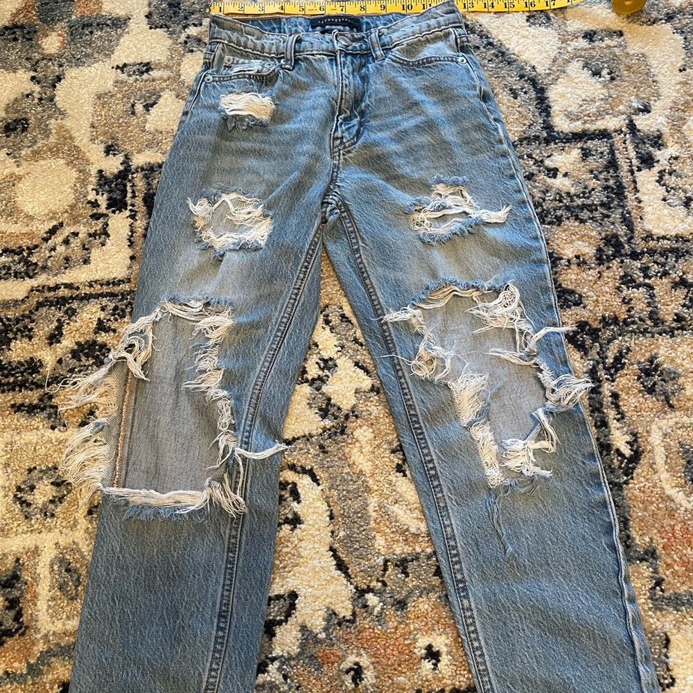 Aeropostale Mom Jeans
